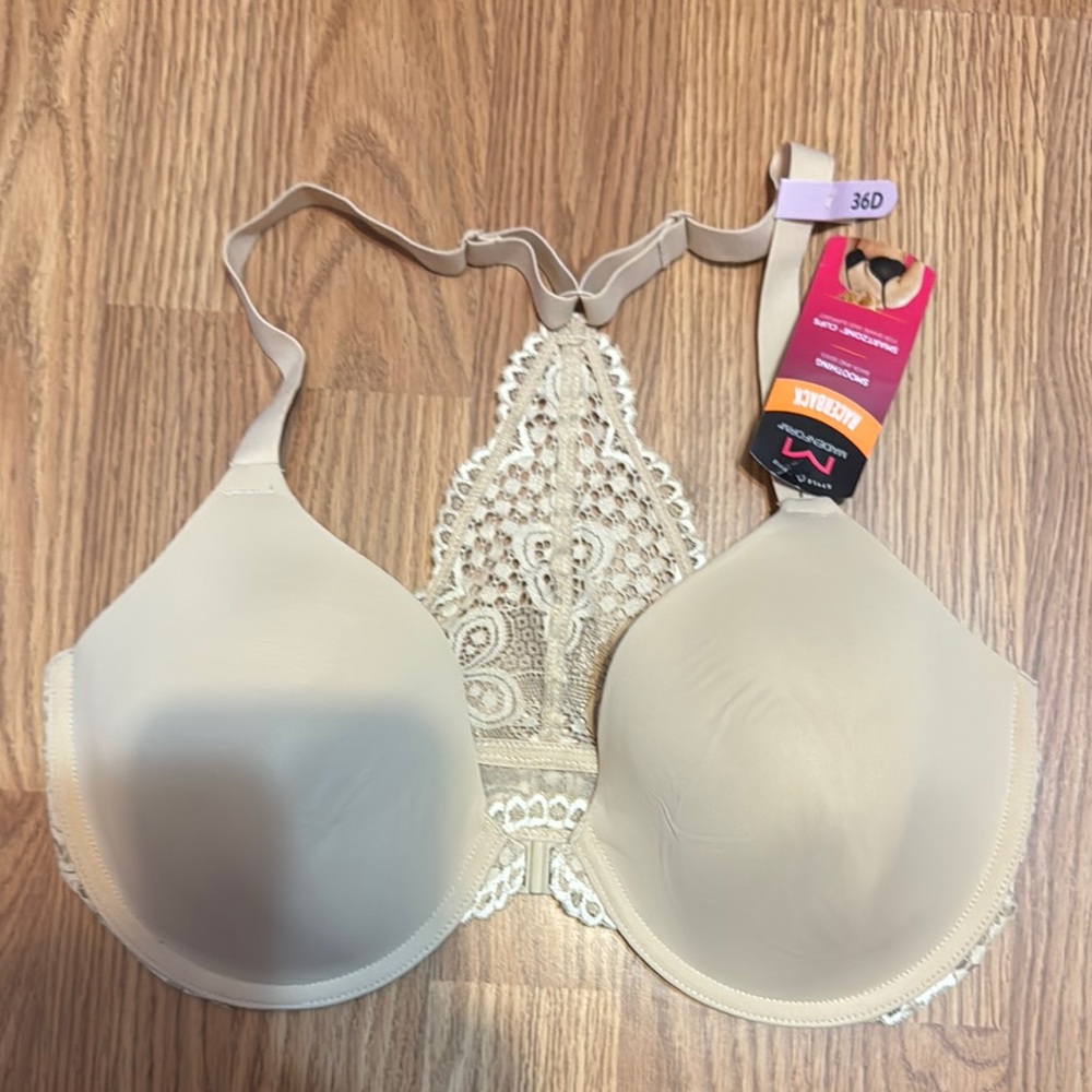 Maidenform Cream Lace Bra with Underwire Support
